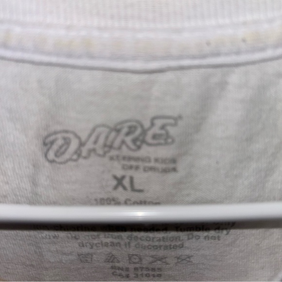 DARE Cotton Shirt Darren Tiger Keeping Kids Off Drugs Vtg Print Size XL - Picture 4 of 5
